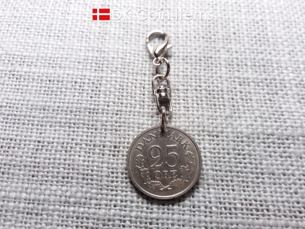 Denmark 1962 R-initial coin charm with 62 year old 25 ore as coin pendant on swivel unit and lobster claw clasp