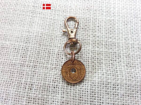 Denmark 1939 Crown C-initial coin pendant charm with 85 year old copper 1 ore on trigger clip. 85th birthday gift. Danish vintage souvenir