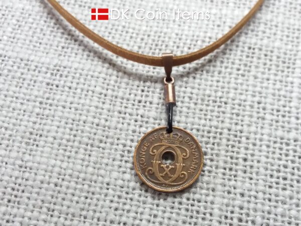 Denmark 1929 Crown C-initial coin necklace with 95 year old copper 1 ore as pendant. 95th birthday gift. Danish vintage souvenir gift