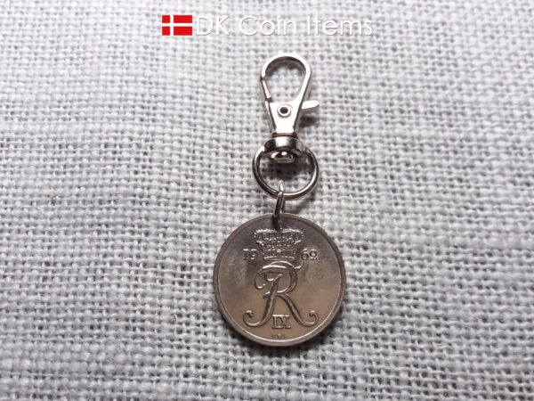 Denmark 1962 R-initial coin charm with 62 year old 25 ore as coin pendant on trigger clip with swivel base