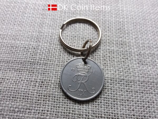 Denmark 1963 coin keychain with 61 year old Crown R initial 5 ore as coin pendant. Unique 61st birthday gift or Danish vintage souvenir