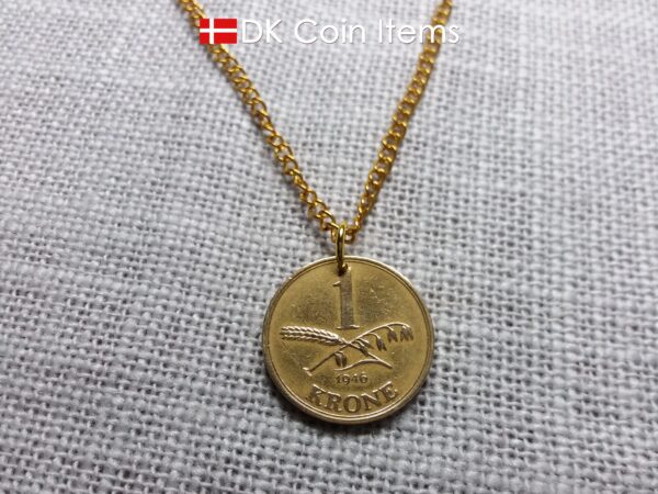 Denmark 1946 coin necklace with 78 year old golden 1 krone coin pendant. 78th birthday gift, 1st anniversary gift, Danish vintage souvenir