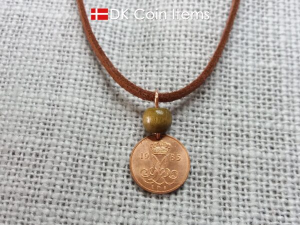 Crown M-initial 1985 coin necklace with 39 year old Danish 5 ore as coin pendant. 39th birthday gift. Danish vintage souvenir