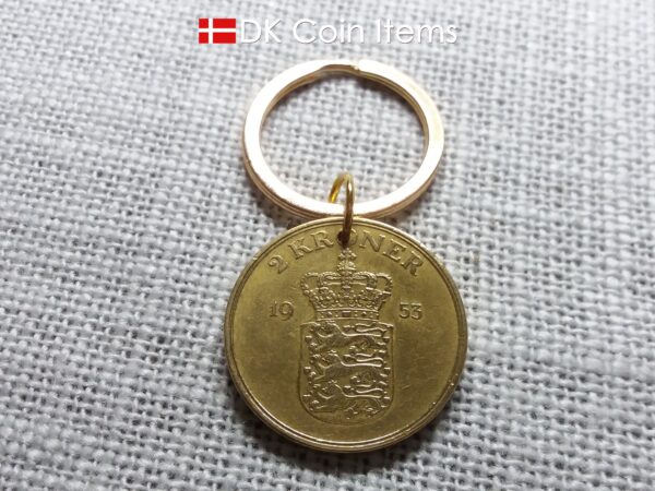 Denmark 1953 coin keychain with 71 year old golden Crown Coat of Arms 2 kroner as coin pendant. 71st birthday gift. Danish vintage souvenir