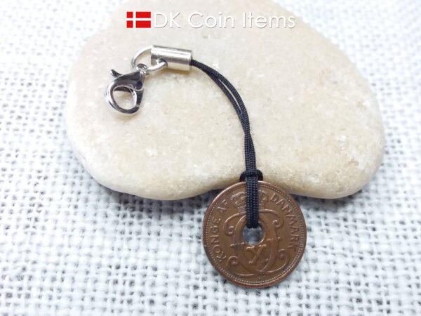 Danish 1927 coin charm. C-monogram 1 ore coin 97 years old.