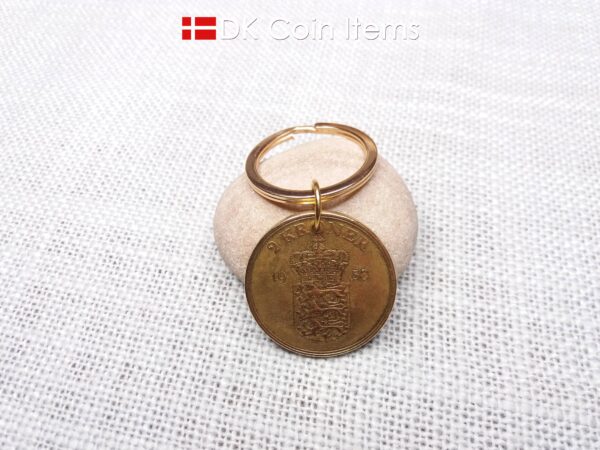 Denmark 1958 coin keychain with golden 66 year old vintage 2 kroner as coin pendant on 30mm keyring