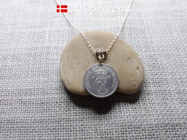 Denmark C-initial 1941 coin necklace (chain included) - 83 year old vintage 2 ore as coin pendant - 83rd birthday gift - Danish souvenir