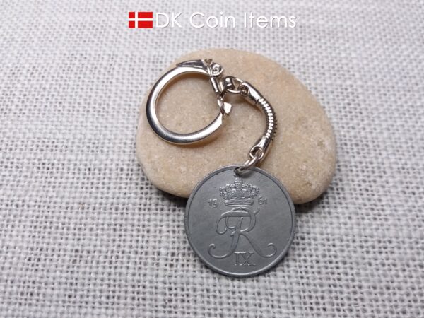 Denmark 1961 R-initial coin keychain with 63 year old 5 ore as coin pendant on snake keyring