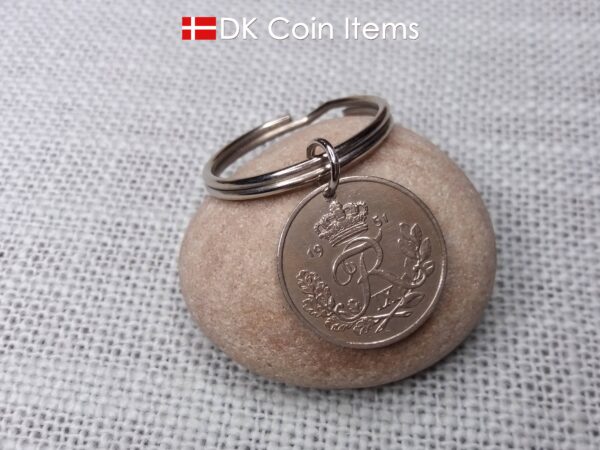 Denmark 1951 R-initial coin keychain with 73 year old vintage 25 ore as coin pendant on 30mm keyring