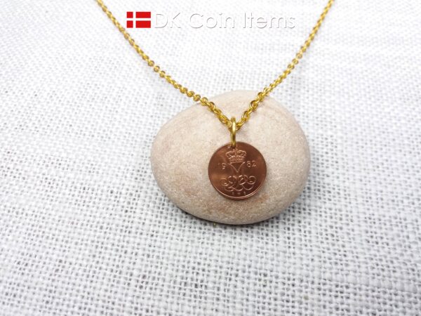 Denmark 1982 M-initial coin pendant necklace with 42 year old vintage copper 5 ore. 42nd birthday gift. 5th anniversary. Danish souvenir