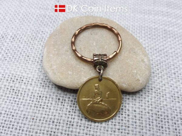 Denmark Mermaid keychain - The Little Mermaid sculpture on Copenhagen vintage token coin 1966-1967 - Danish fairy tale souvenir