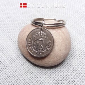 Denmark 1951 R-initial coin keychain with 73 year old vintage 25 ore as coin pendant on 30mm keyring