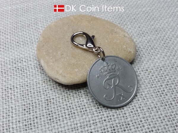 Denmark 1962 R-initial coin charm - 62 year old vintage 5 ore coin pendant on lobster claw clasp - 62nd birthday gift - 5th anniversary gift