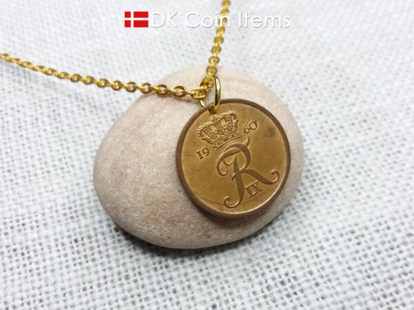 Denmark 1960 R-initial coin pendant necklace with 64 year old vintage 5 ore. 64th birthday gift. 5th anniversary gift. Danish souvenir