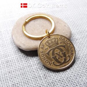 Denmark 1925 coin keychain with golden 99 year old vintage Crown C-initial 2 kroner as coin pendant on 30mm keyring