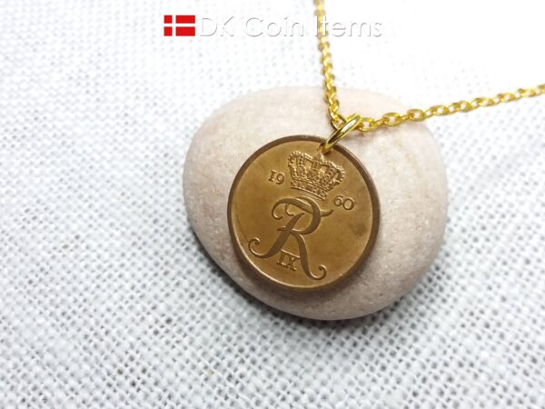 Denmark 1960 R-initial coin pendant necklace with 64 year old vintage 5 ore. 64th birthday gift. 5th anniversary gift. Danish souvenir