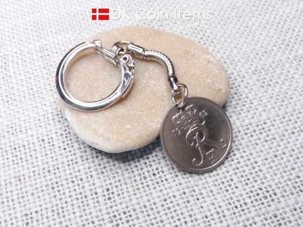 Denmark 1962 R-initial coin keychain with 62 year old 25 ore as coin pendant on snake keyring