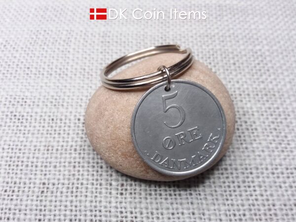 Denmark 1961 R-initial coin keychain with 63 year old 5 ore as coin pendant on 30mm keyring