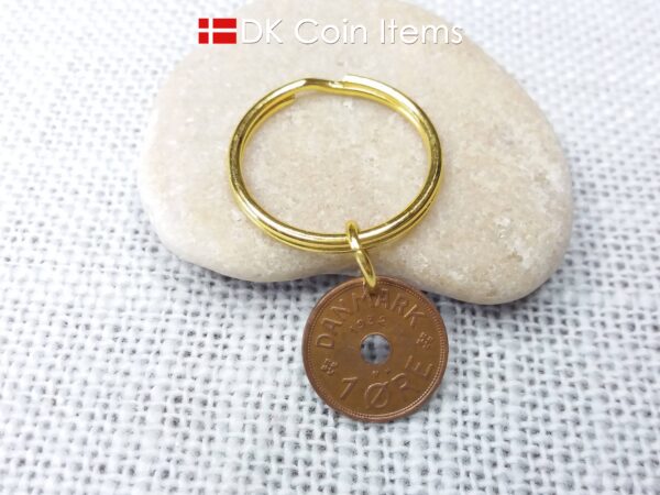 Danish 1932 coin keychain. C-initial 1 ore coin 92 years old.