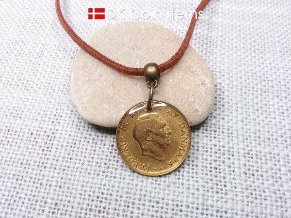 Denmark 1948 coin necklace with golden 76 year old vintage 1 krone as coin pendant. Cord/Chain options