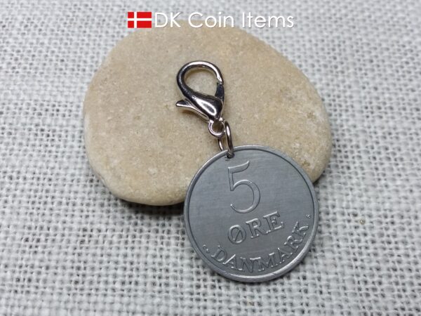 Denmark 1962 R-initial coin charm - 62 year old vintage 5 ore coin pendant on lobster claw clasp - 62nd birthday gift - 5th anniversary gift