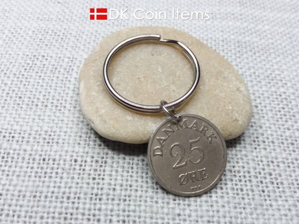 Denmark 1952 coin keychain - Crowned letter R initial on 72 year old 25 ore on 30mm keyring - 72nd birthday gift - Danish souvenir