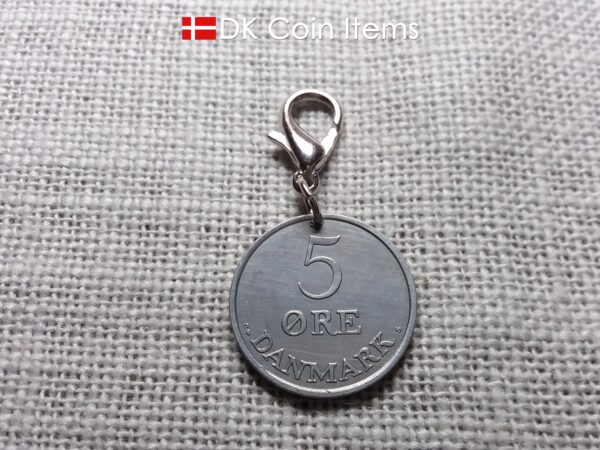 Denmark 1962 R-initial coin charm - 62 year old vintage 5 ore coin pendant on lobster claw clasp - 62nd birthday gift - 5th anniversary gift