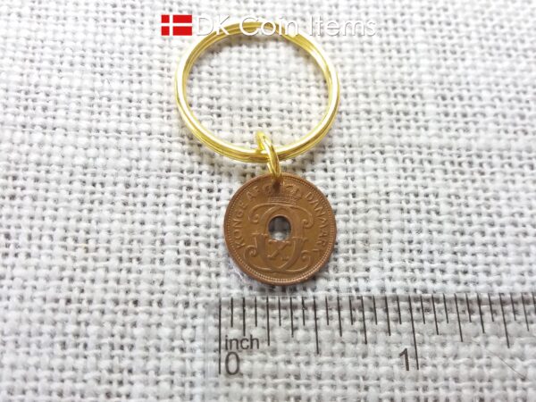 Danish 1932 coin keychain. C-initial 1 ore coin 92 years old.