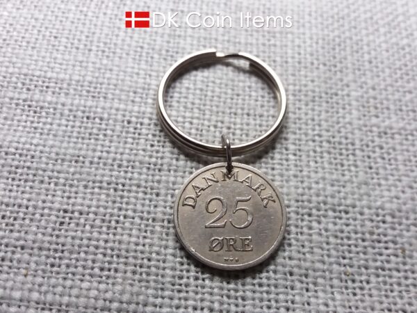 Denmark 1952 coin keychain - Crowned letter R initial on 72 year old 25 ore on 30mm keyring - 72nd birthday gift - Danish souvenir