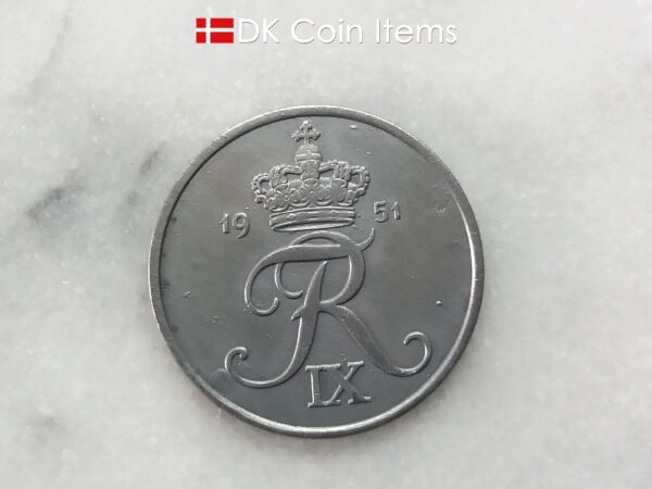 Danish 1951 vintage 5 ore coin - King Frederik IX of Denmark coin