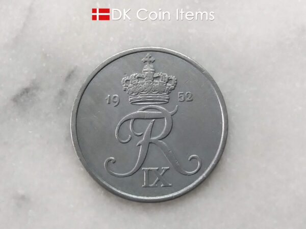 Danish 1952 vintage 5 ore coin - King Frederik IX of Denmark coin