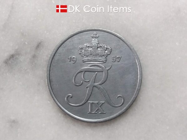 Danish 1957 vintage 5 ore coin - King Frederik IX of Denmark coin