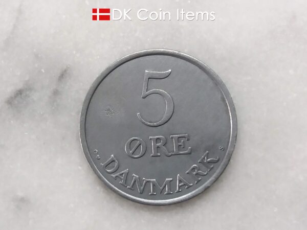 Danish 1957 vintage 5 ore coin - King Frederik IX of Denmark coin