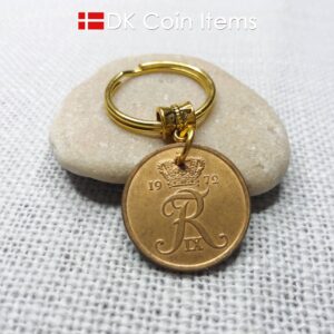 Denmark 1972 coin keychain. Crown R-monogram 5 ore 52 year old pendant