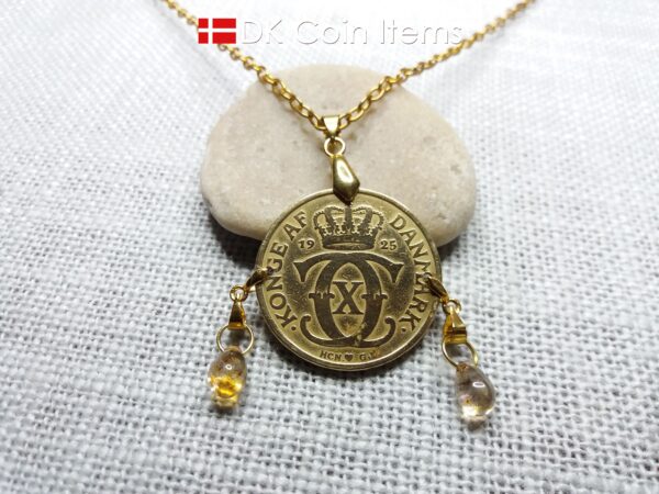 Danish 1925 coin necklace. Crown C-monogram Golden 2 kroner