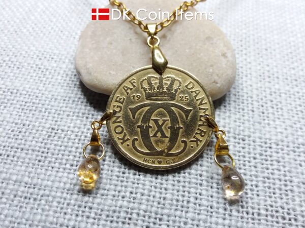 Danish 1925 coin necklace. Crown C-monogram Golden 2 kroner