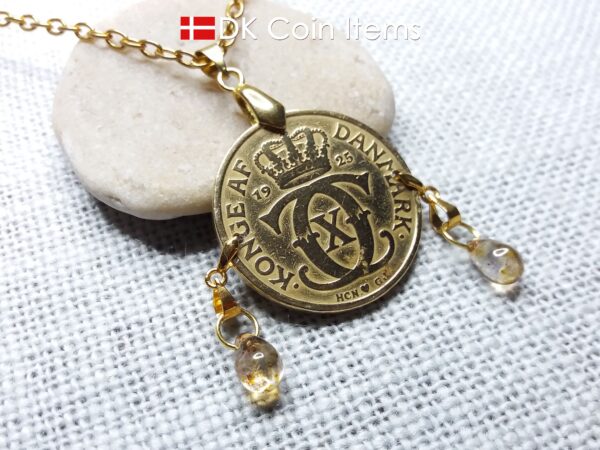 Danish 1925 coin necklace. Crown C-monogram Golden 2 kroner