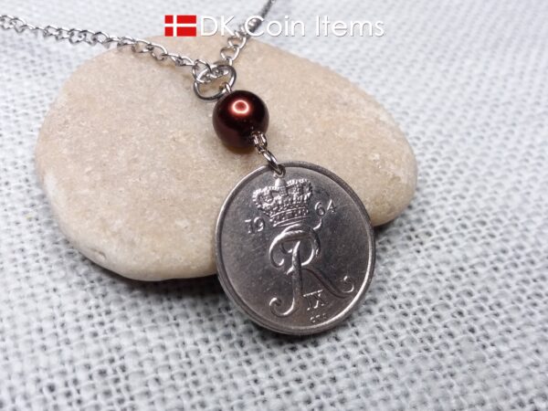 Denmark 1964 coin necklace. 60 year Crown R-monogram 25 ore pendant