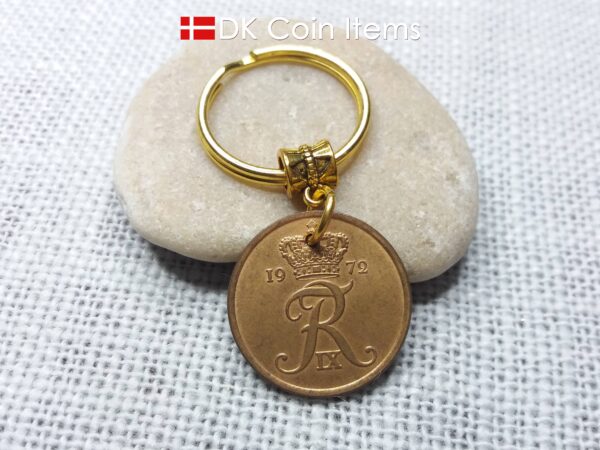 Denmark 1972 coin keychain. Crown R-monogram 5 ore 52 year old pendant