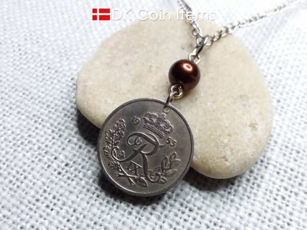 Denmark 1953 coin necklace. 71 year Crown R-monogram 25 ore pendant on bead