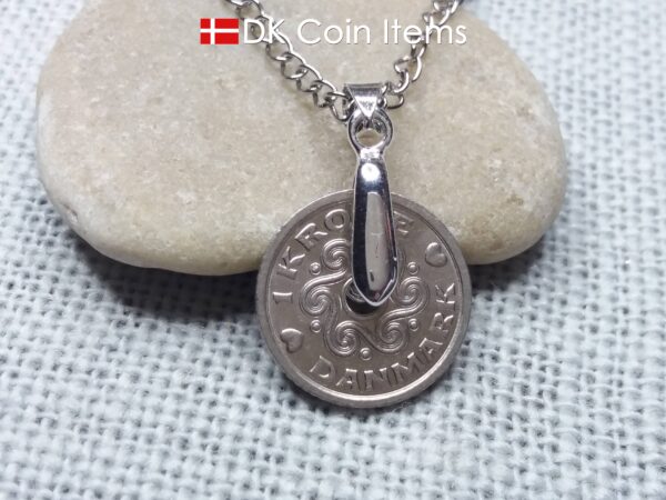 Danish 1 krone coin necklace. M-initials - Crowns - Hearts on coin