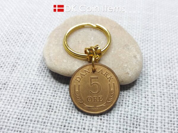 Denmark 1972 coin keychain. Crown R-monogram 5 ore 52 year old pendant