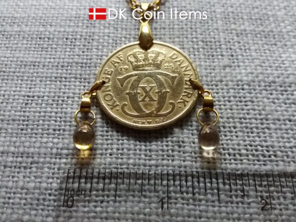 Danish 1925 coin necklace. Crown C-monogram Golden 2 kroner