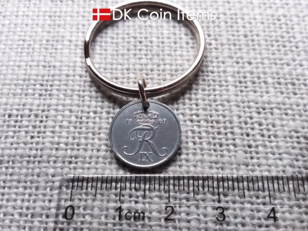 Denmark 1 ore 1969 coin keychain - Initial R pendant - Crowned monogram - King Frederik IX - Danish vintage souvenir - 1st anniversary gift